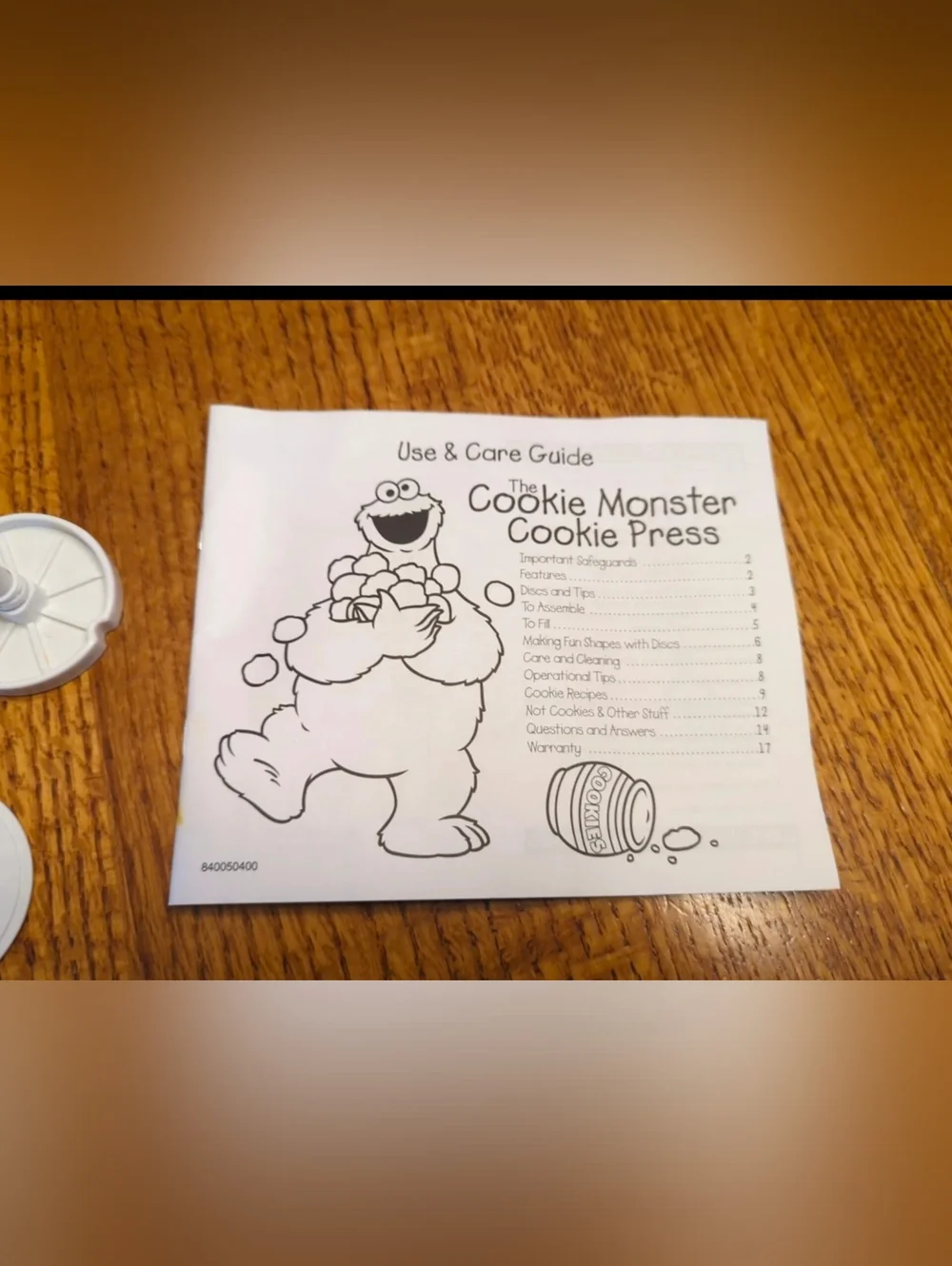 Sesame Street Cookie Monster Cookie Press Hamilton Beach Motorized Vintage 1998